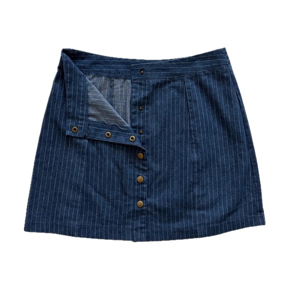 SHE + Sky Pinstripe Button Down Denim Mini Skirt - Size Large - Picture 2 of 4